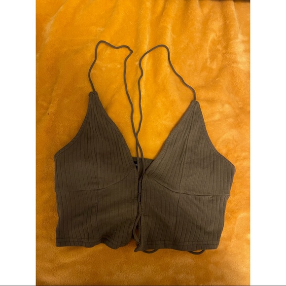 SHEIN Ribbed Halter Top - Picture 3 of 4